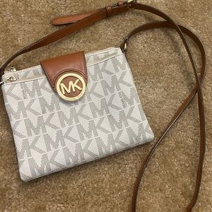 Michael Kors Cross Body
